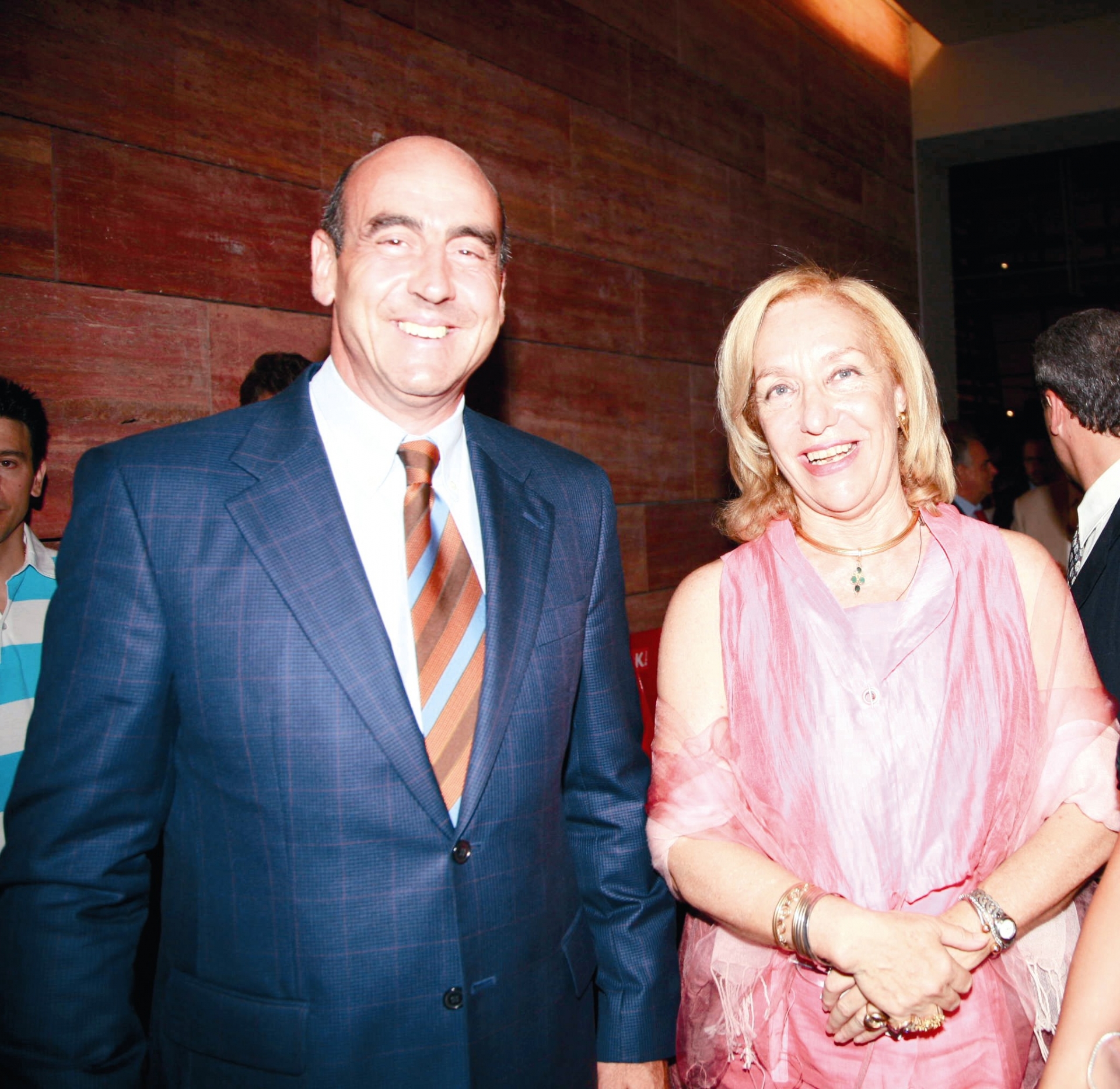 The Minister of Culture Giorgos Voulgarakis with Lila de Chaves